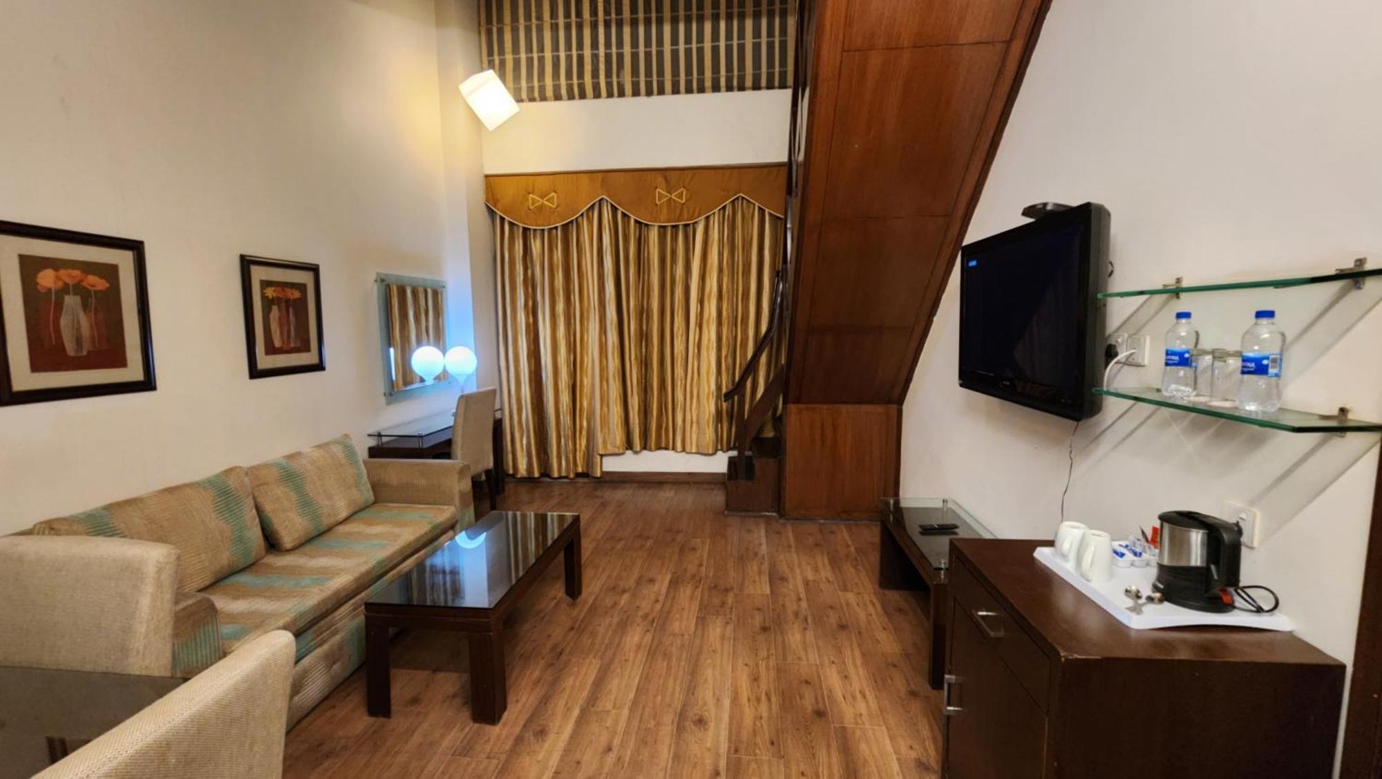 Hotel Royal Ark - Kasauli Εξωτερικό φωτογραφία