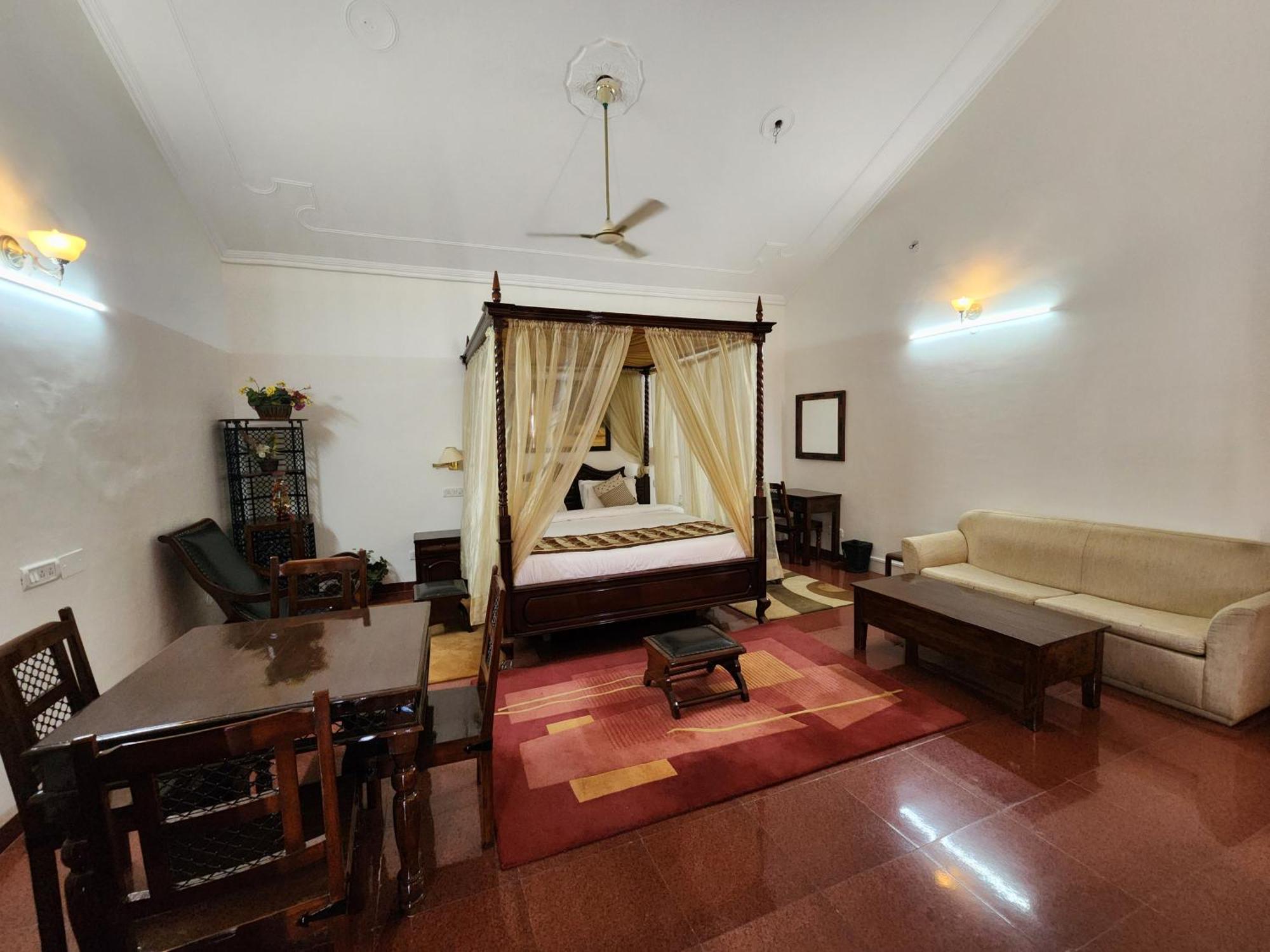 Hotel Royal Ark - Kasauli Εξωτερικό φωτογραφία