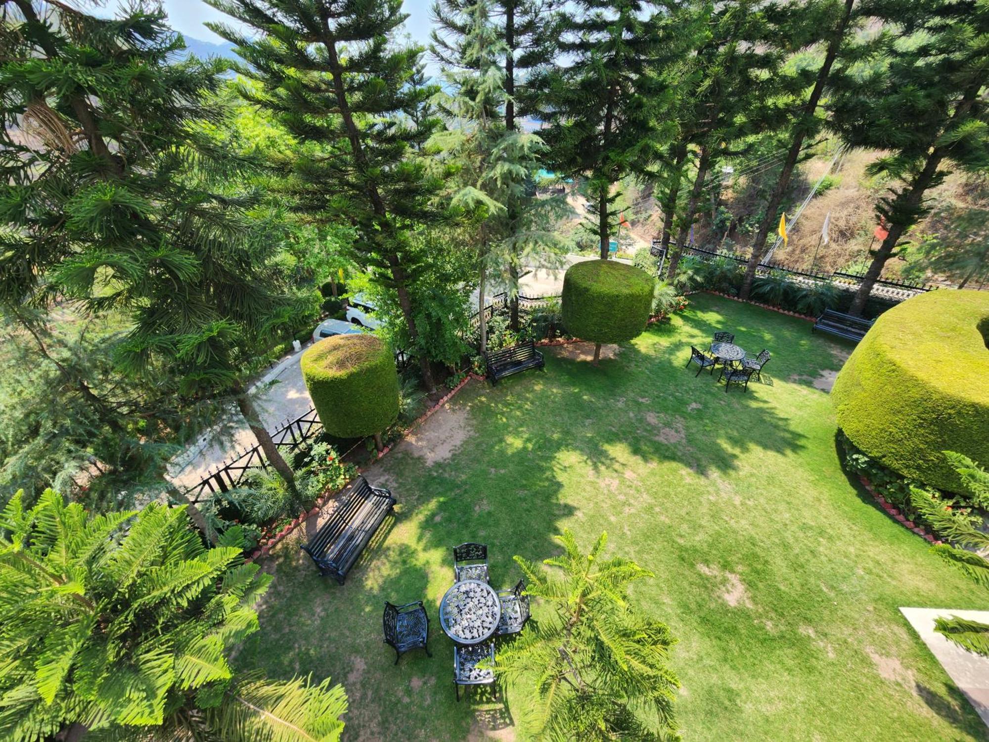 Hotel Royal Ark - Kasauli Εξωτερικό φωτογραφία